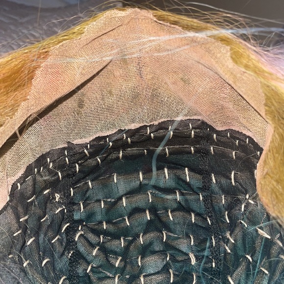 Unicorn Wig - Picture 11 of 13